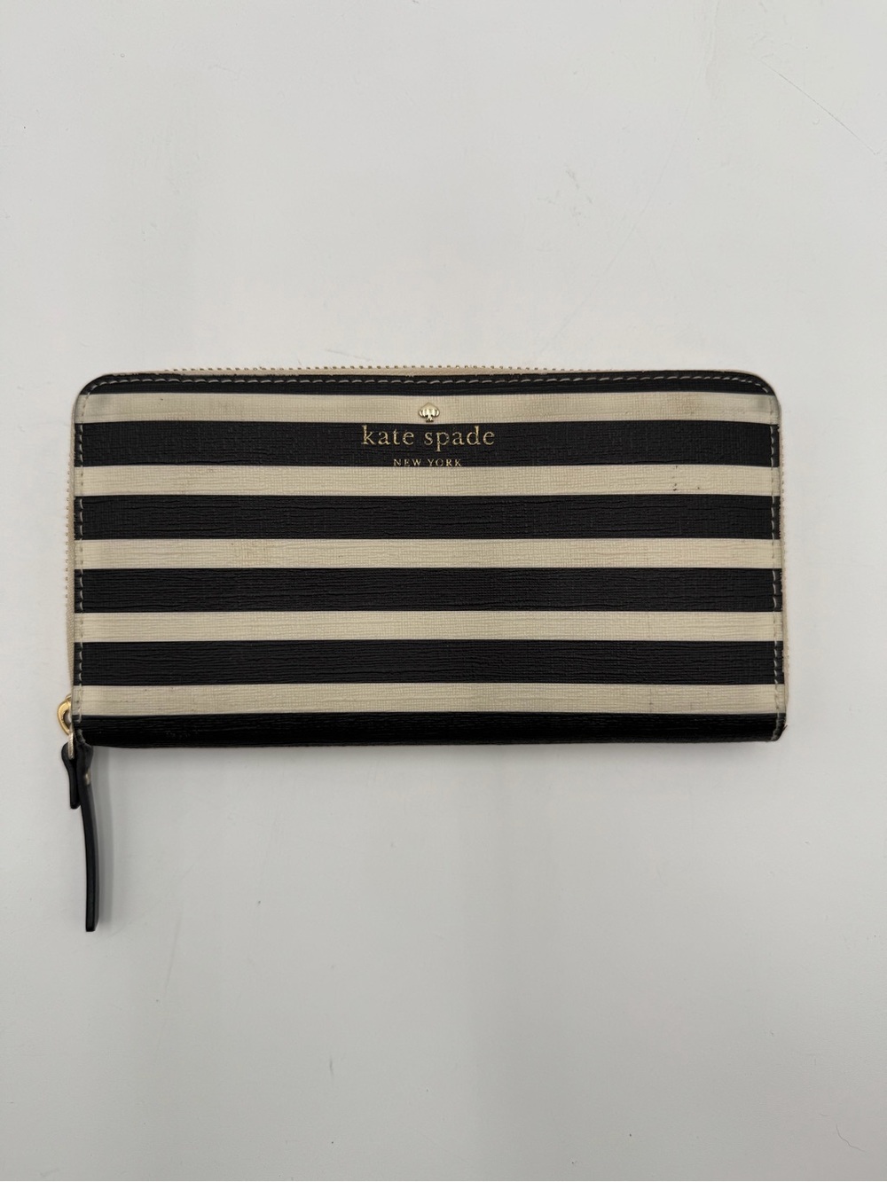 Kate Spade New York Cedar Street Stripe Lacey Zip Around Wallet Black Cream
